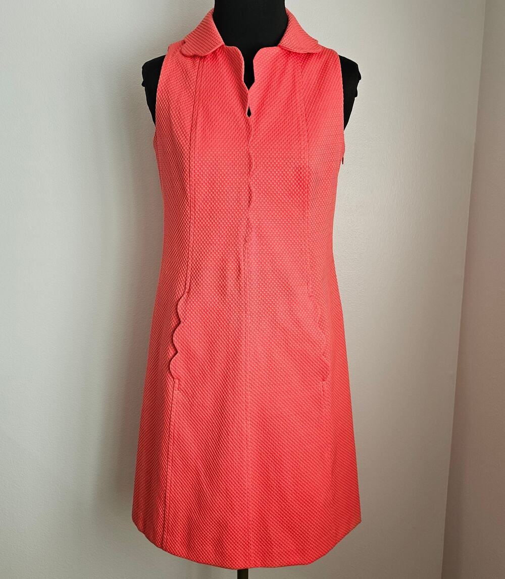 EUC SARA CAMPBELL Women's Coral Textured Scalloped Sleeveless Mini Shift Dress 4